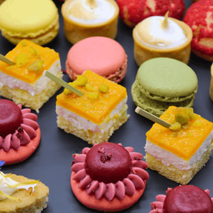 Plateau de 40 miniatures sucrées